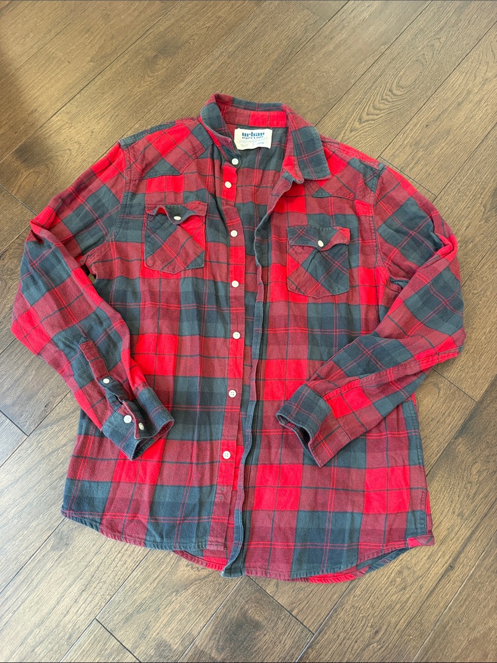 urban pipeline Men’s Red and Black Plaid Button-Down Shirt Size Large - C54-138